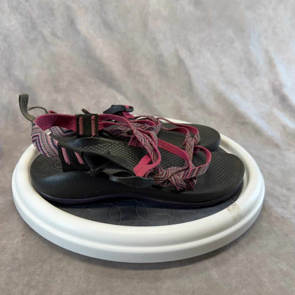 Chaco Z1 Ecotread Sandals Kids Size 4 Pink Black Strappy Hiking Outdoor J180092